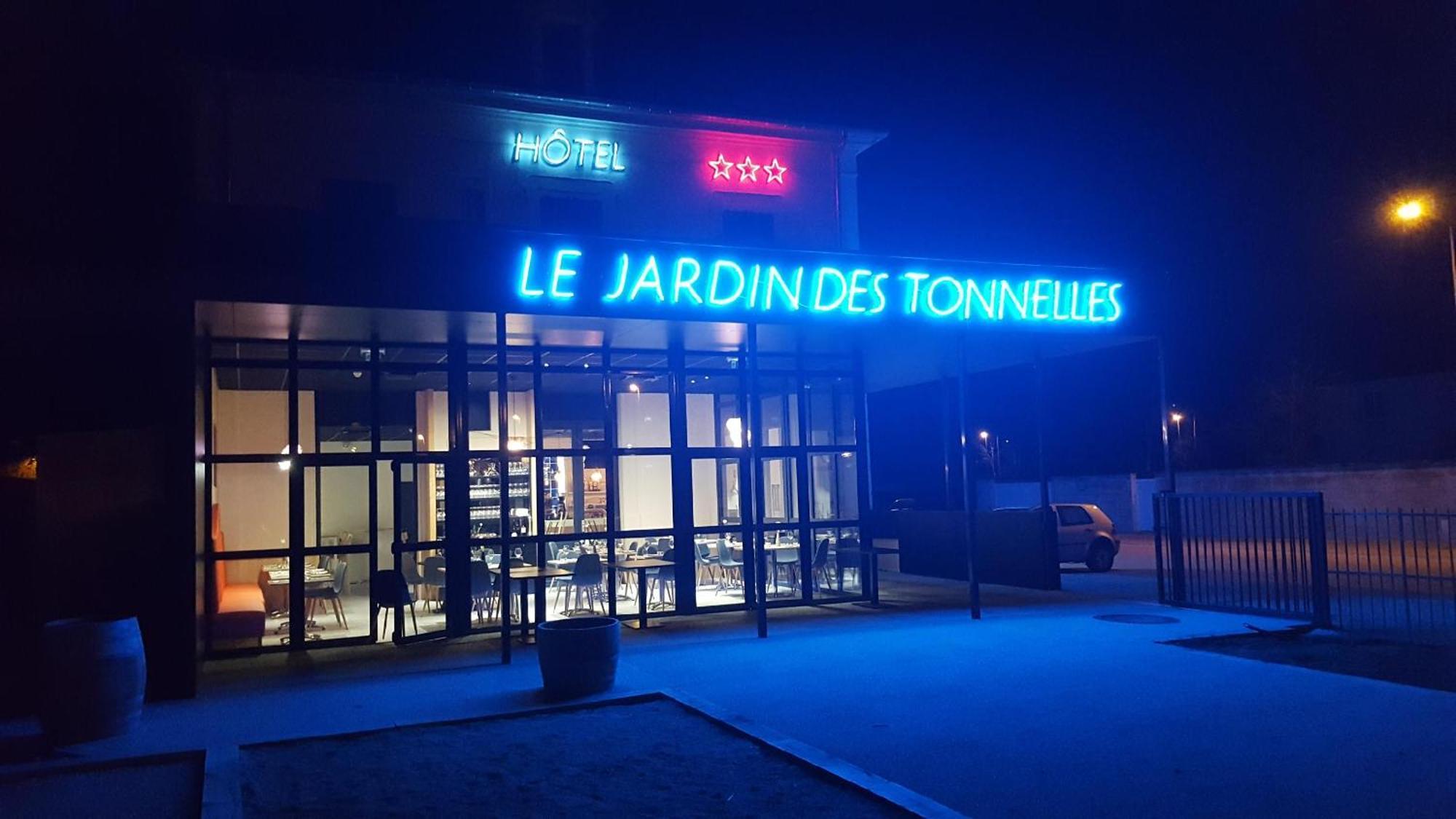 Hotel Les Tonnelles Bar-sur-Seine Exterior foto